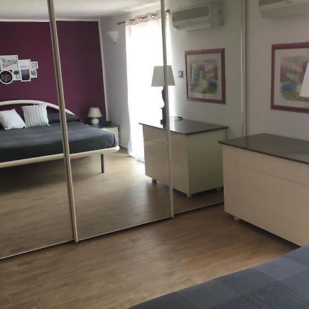 Europa Guest House คาตาเนีย ภายนอก รูปภาพ